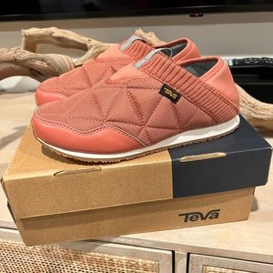 Teva Women's ReEMBER Slip-On Shoes - Size 6